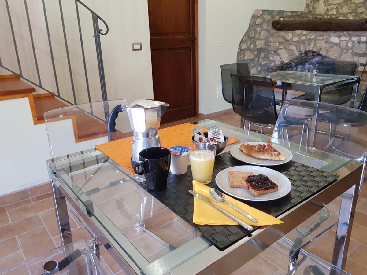 카시아 La Colombaia B&B 외부 사진